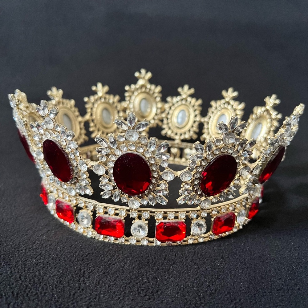 Crown Jeweled in Gold and Red